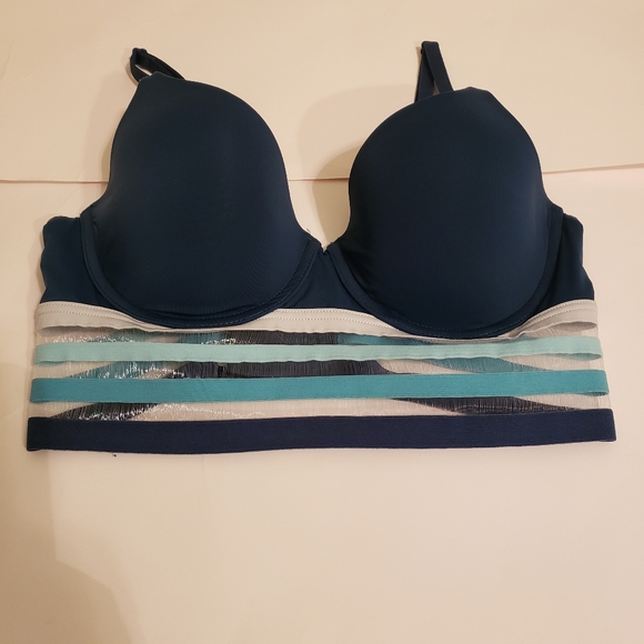 Victoria secret  t shirt Bra - Picture 3 of 7